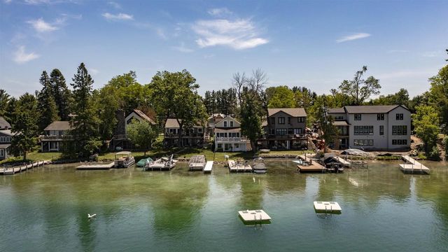 E1396 GRANDVIEW ROAD, Waupaca, WI 54981