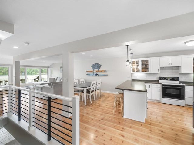 E1396 GRANDVIEW ROAD, Waupaca, WI 54981