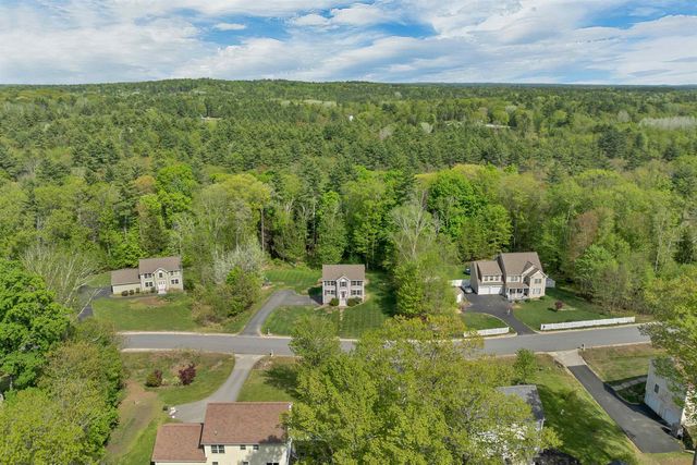 7 Cortland Drive, Epping, NH 03042