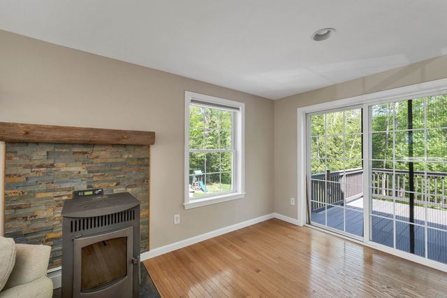7 Cortland Drive, Epping, NH 03042