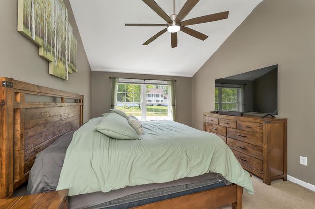 7 Cortland Drive, Epping, NH 03042