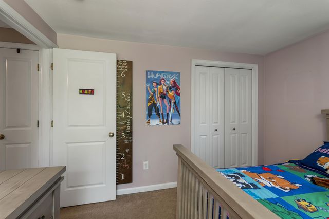 7 Cortland Drive, Epping, NH 03042