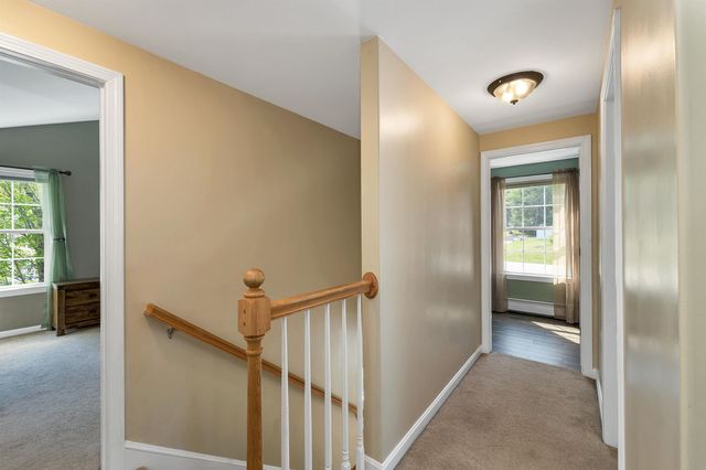 7 Cortland Drive, Epping, NH 03042