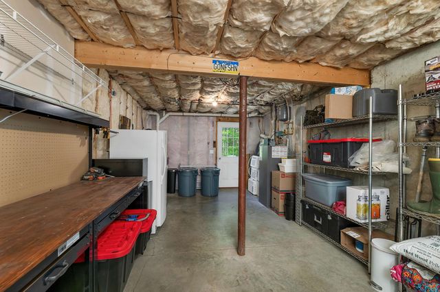 7 Cortland Drive, Epping, NH 03042
