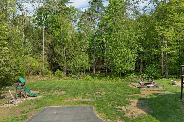 7 Cortland Drive, Epping, NH 03042
