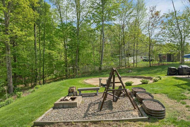 7 Cortland Drive, Epping, NH 03042