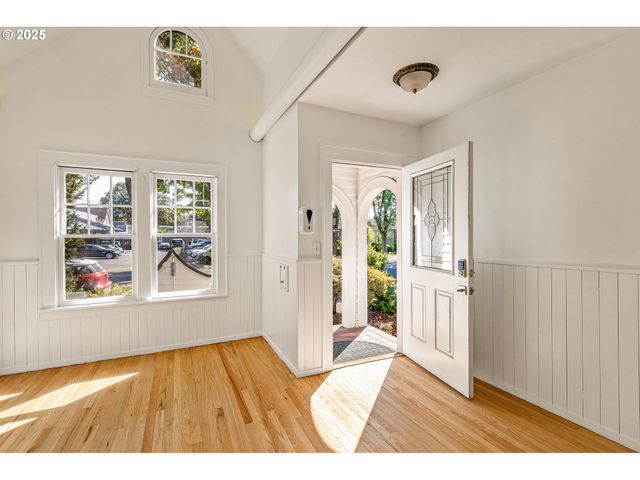 642 LINCOLN St, Eugene, OR 97401