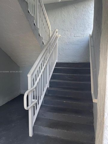 9375 Fontainebleau Blvd L219, Miami, FL 33172