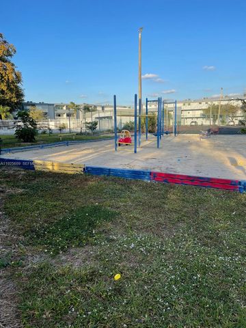 9375 Fontainebleau Blvd L219, Miami, FL 33172