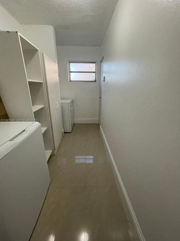 9375 Fontainebleau Blvd L219, Miami, FL 33172