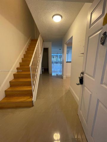 9375 Fontainebleau Blvd L219, Miami, FL 33172