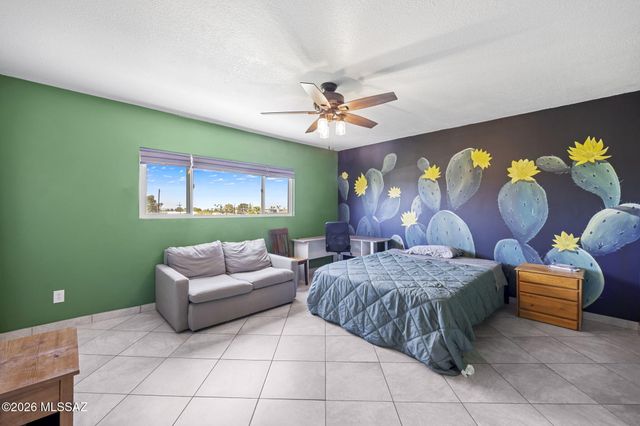 8450 E Old Spanish Trl Apt 206, Tucson, AZ 85710
