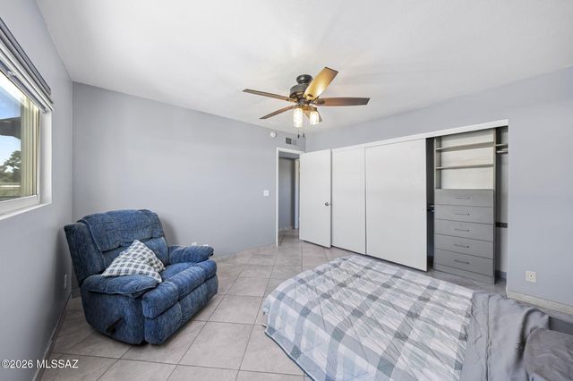 8450 E Old Spanish Trl Apt 206, Tucson, AZ 85710