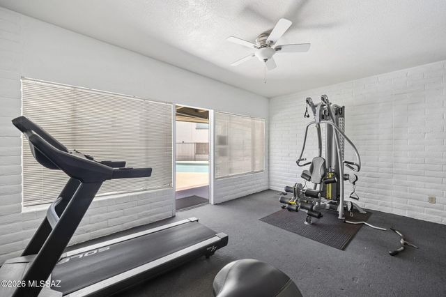 8450 E Old Spanish Trl Apt 206, Tucson, AZ 85710