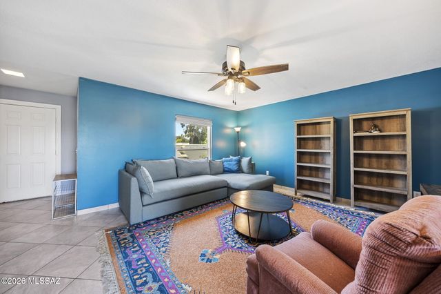 8450 E Old Spanish Trl Apt 206, Tucson, AZ 85710