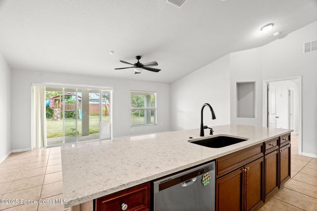 481 Almansa Street NE, Palm Bay, FL 32907
