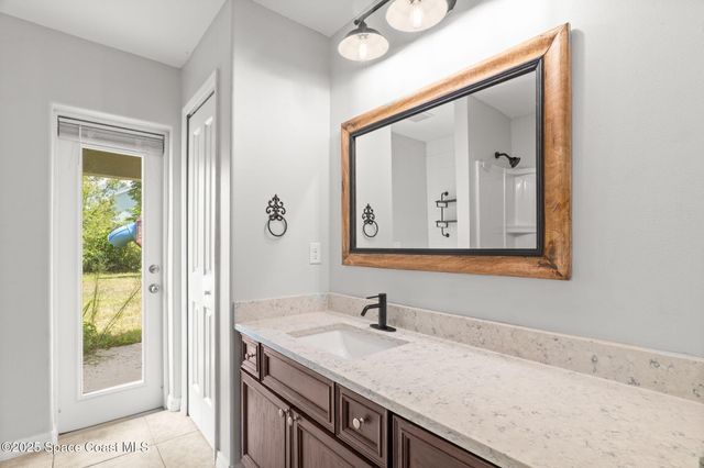481 Almansa Street NE, Palm Bay, FL 32907