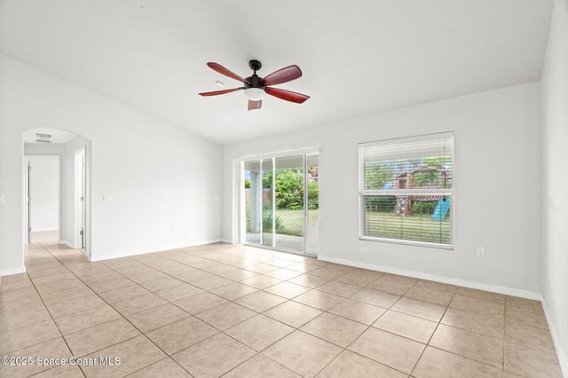 481 Almansa Street NE, Palm Bay, FL 32907
