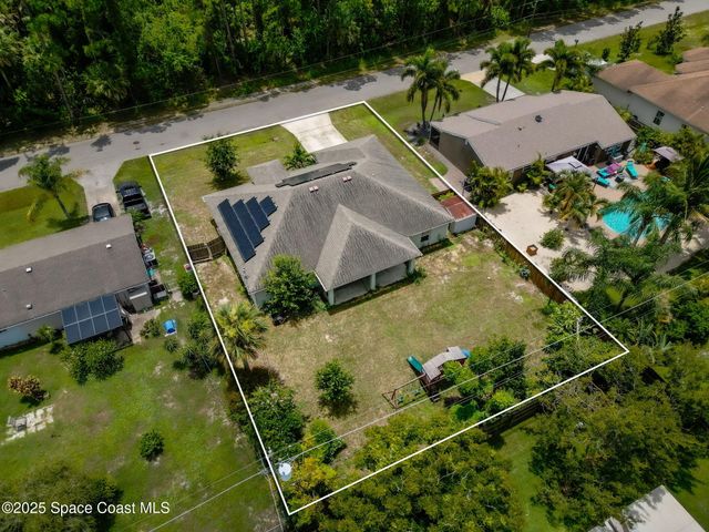 481 Almansa Street NE, Palm Bay, FL 32907