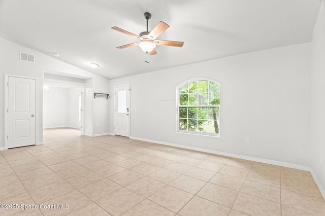 481 Almansa Street NE, Palm Bay, FL 32907