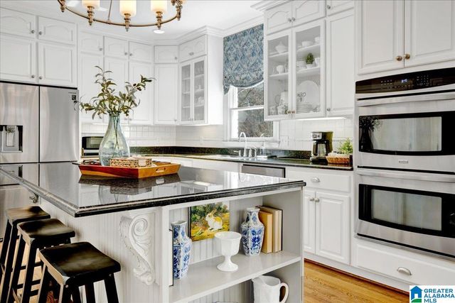 232 BAYHILL CIRCLE, Birmingham, AL 35244