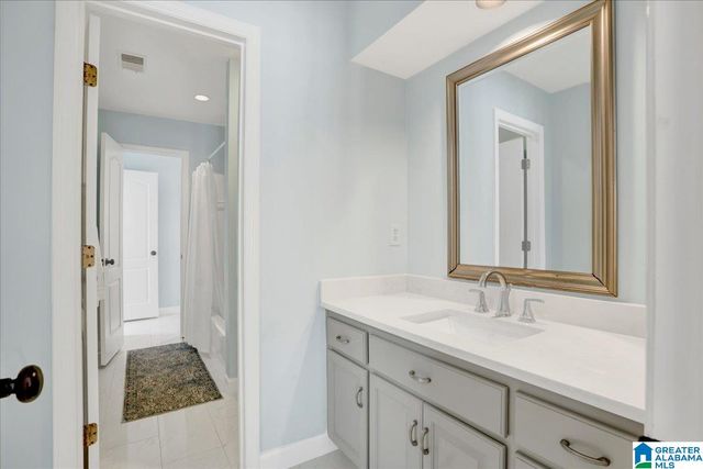 232 BAYHILL CIRCLE, Birmingham, AL 35244