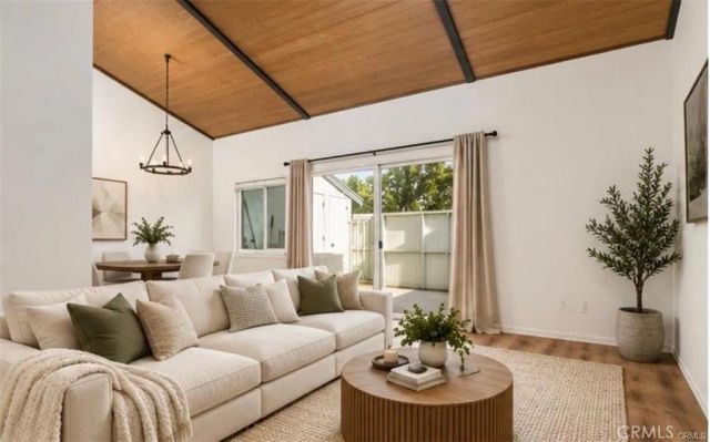 1342 W 8th Street, Upland, CA 91786