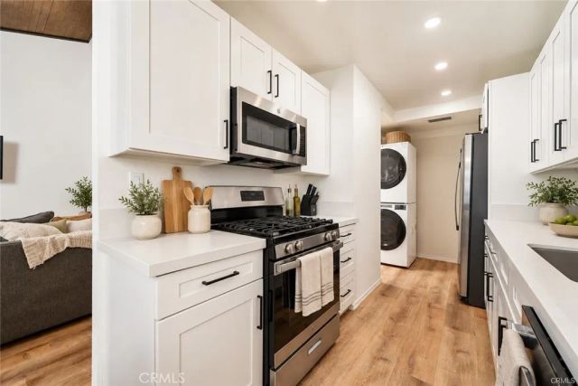 1342 W 8th Street, Upland, CA 91786