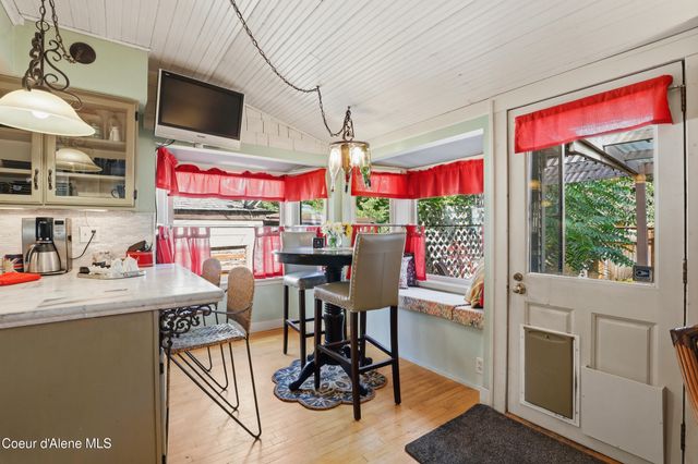 813 E Saint Maries AVE, Coeur D'alene, ID 83814