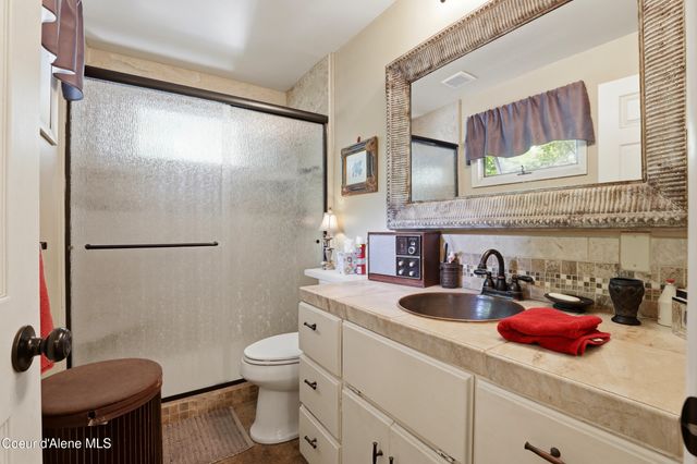 813 E Saint Maries AVE, Coeur D'alene, ID 83814