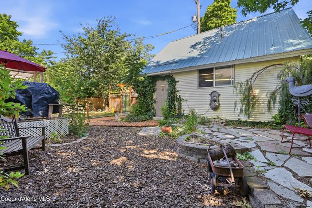 813 E Saint Maries AVE, Coeur D'alene, ID 83814