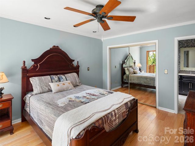 408 Windswept Drive, Asheville, NC 28801