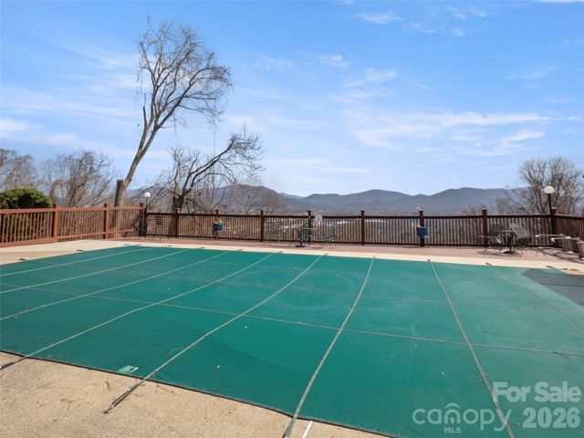 408 Windswept Drive, Asheville, NC 28801