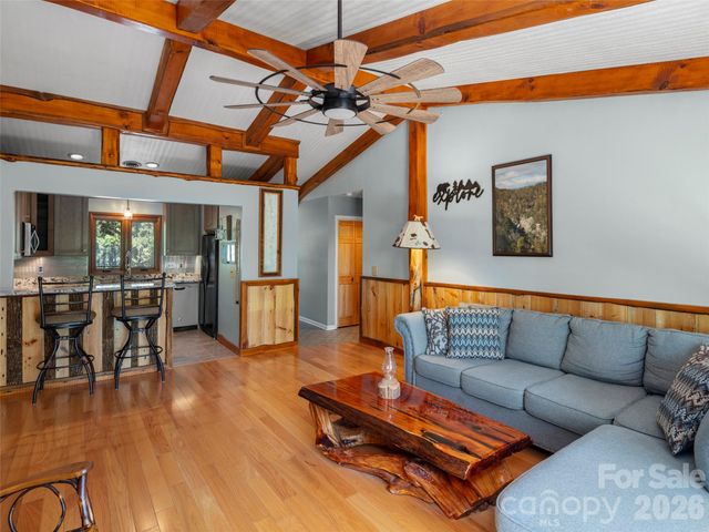408 Windswept Drive, Asheville, NC 28801