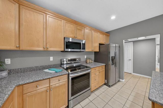 88 N Jackson Avenue 307, San Jose, CA 95116