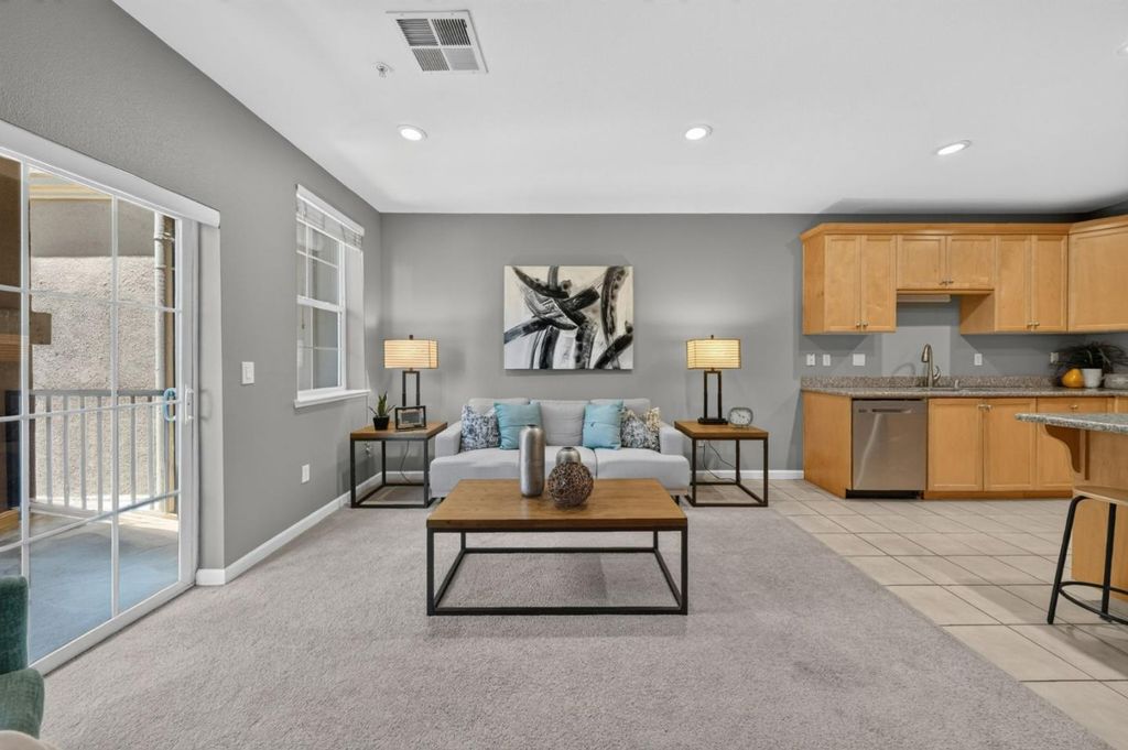 88 N Jackson Avenue 307, San Jose, CA 95116