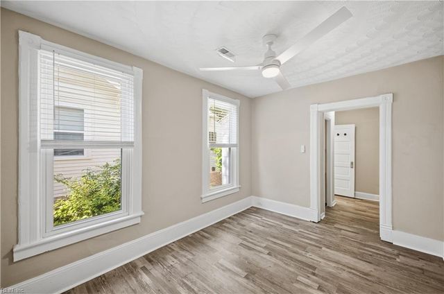 439 Mt Vernon AVE, Portsmouth, VA 23707