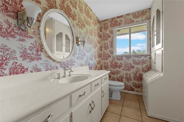 2425 Wendy Lane, Waco, TX 76710