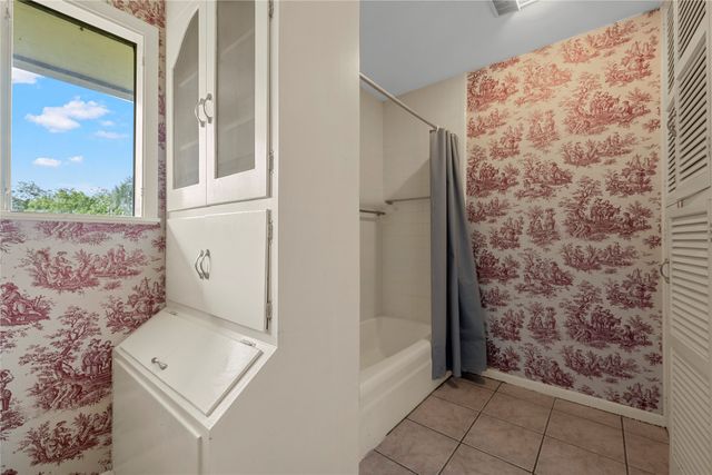 2425 Wendy Lane, Waco, TX 76710