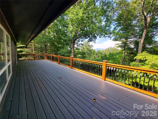 294 Martha Drive, Spruce Pine, NC 28777