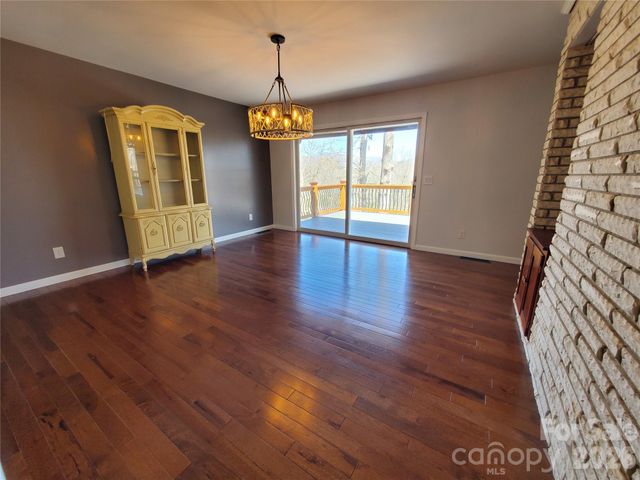 294 Martha Drive, Spruce Pine, NC 28777