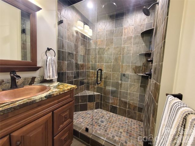294 Martha Drive, Spruce Pine, NC 28777