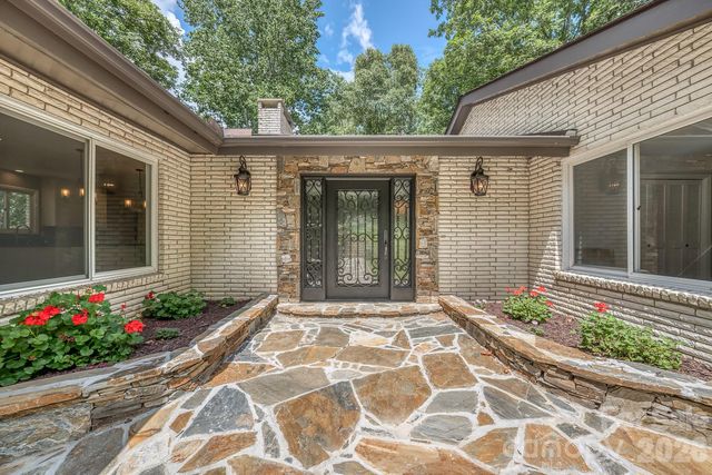 294 Martha Drive, Spruce Pine, NC 28777