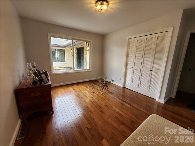 294 Martha Drive, Spruce Pine, NC 28777