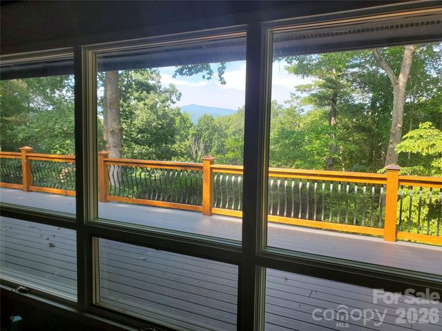 294 Martha Drive, Spruce Pine, NC 28777
