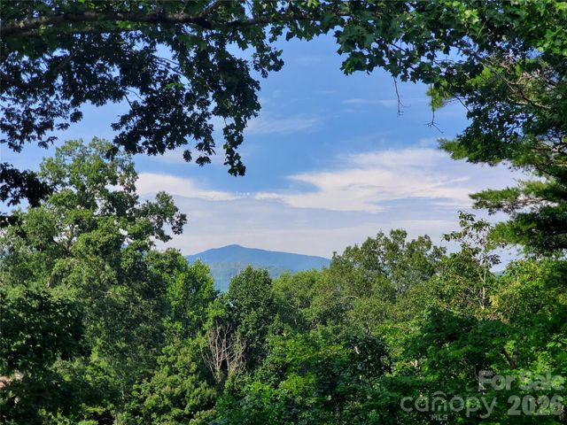 294 Martha Drive, Spruce Pine, NC 28777