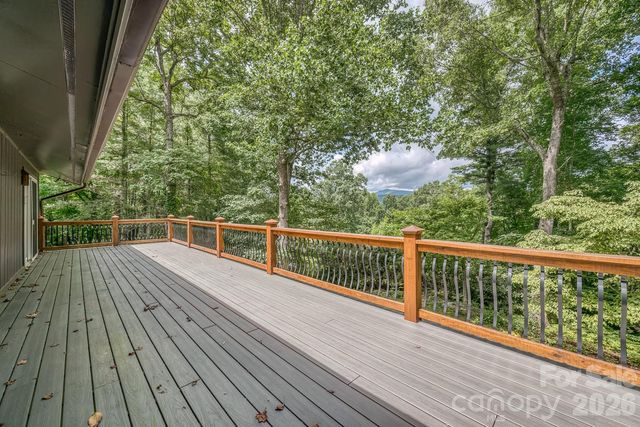 294 Martha Drive, Spruce Pine, NC 28777