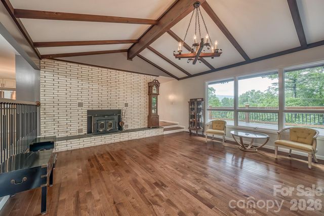 294 Martha Drive, Spruce Pine, NC 28777