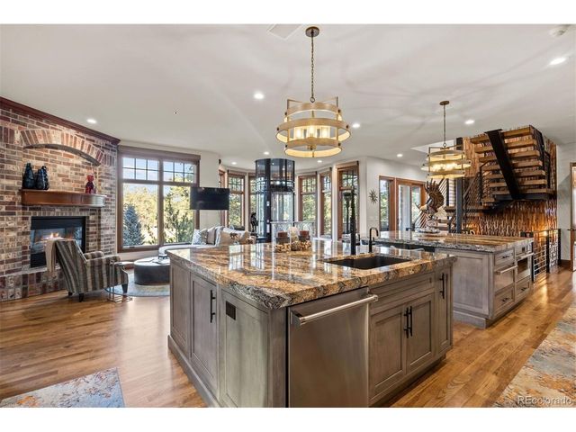 77 Comstock Pl, Castle Rock, CO 80108