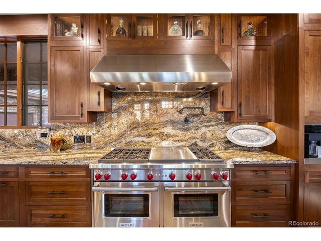 77 Comstock Pl, Castle Rock, CO 80108